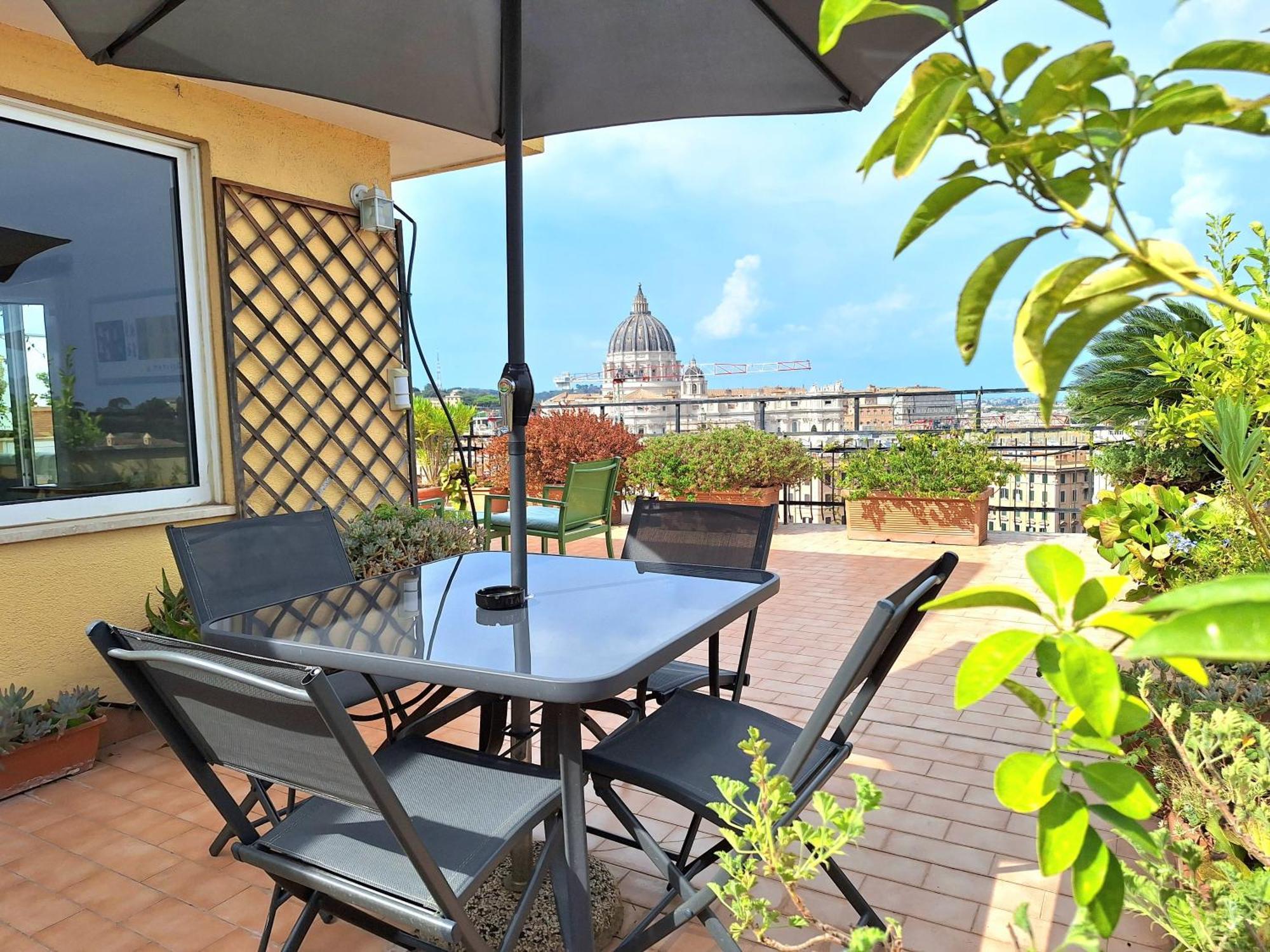 Delmirani'S Book Apartments - Vatican View Roma Exterior foto